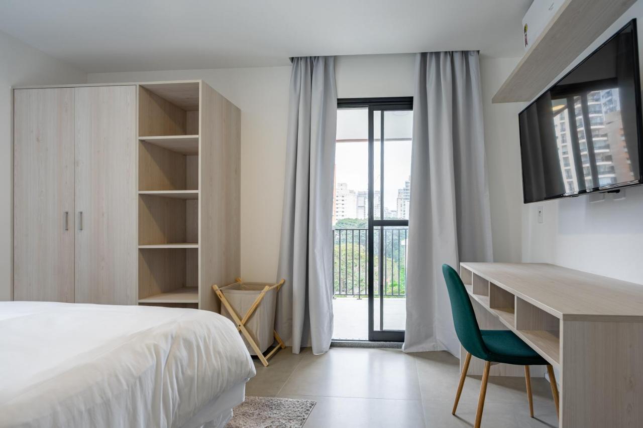 Apartamento Casai Moema Studio lindo c/ piscina e academia *