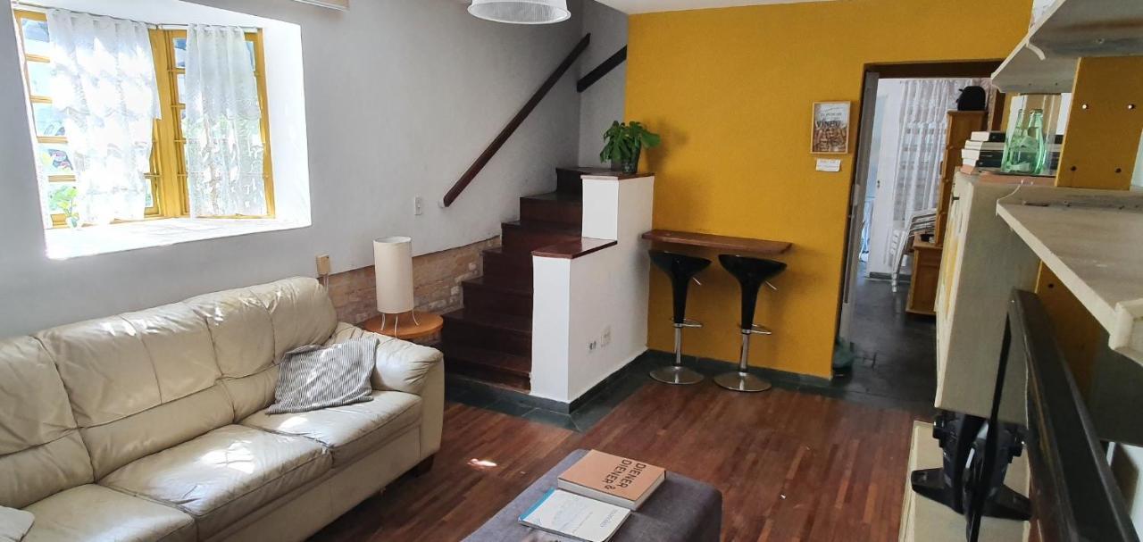 Casa De Pinheiros Holiday home