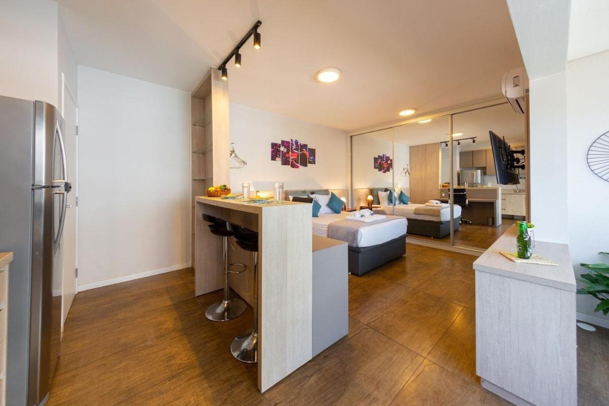 Apartamento Easy Star - Espacoso Studio Ao Lado Do Aeroporto Congonhas - Hh01h *