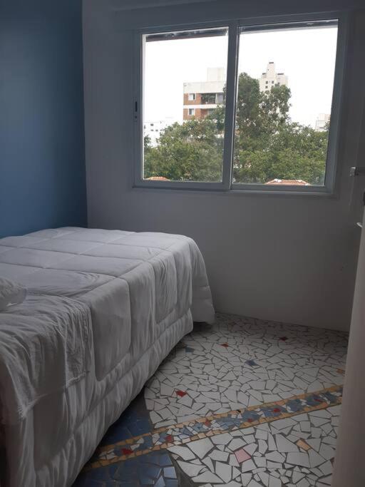 Hospedagem domiciliar Varanda_77 *