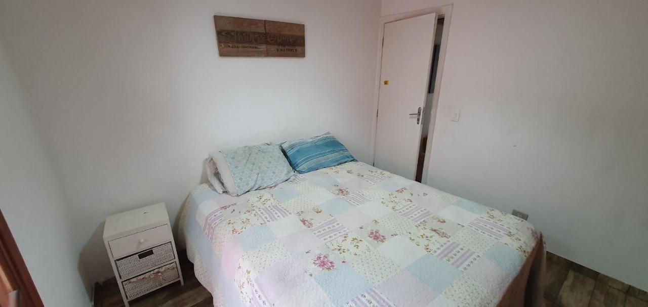 Casa De Pinheiros Holiday home *