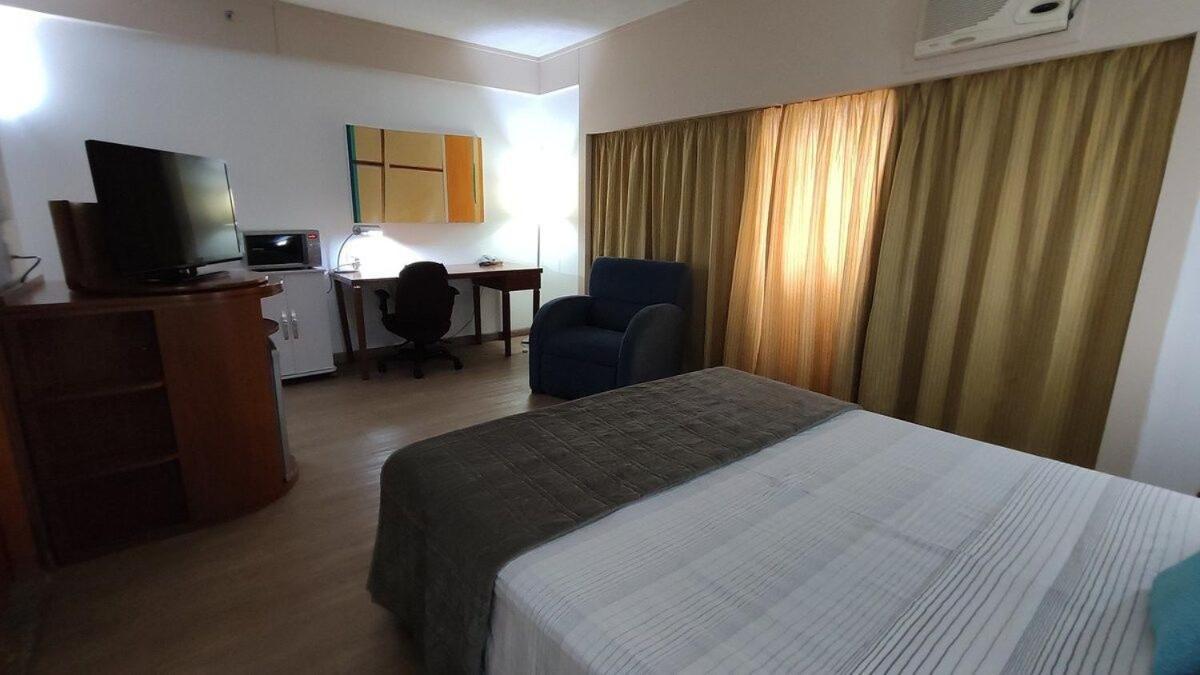 Flat Borges Lagoa Ibirapuera C/ Garagem Uh407 Hotel São Paulo