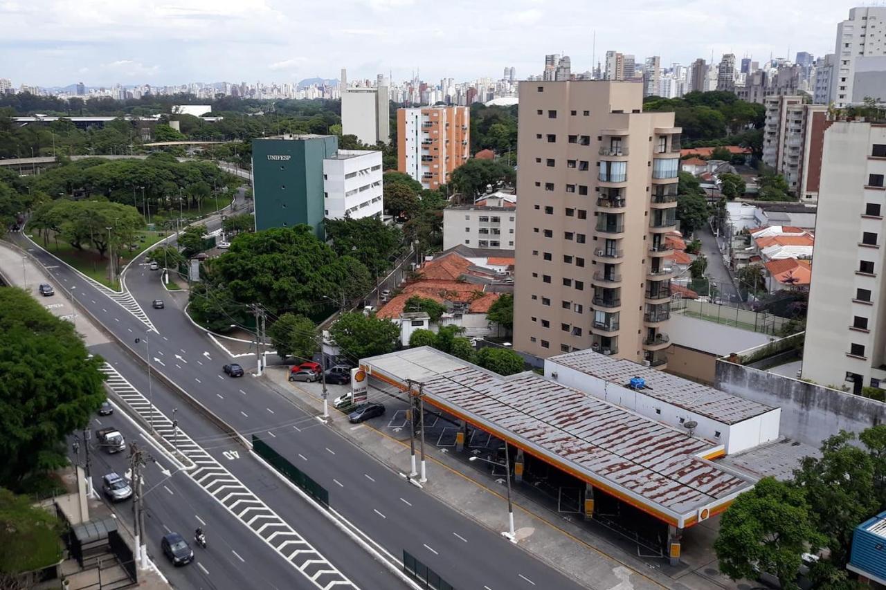 Flat Com Sacada - Regiao Ibirapuera Proximo Varios Hospitais E Unifesp Aparthotel Sao Paulo