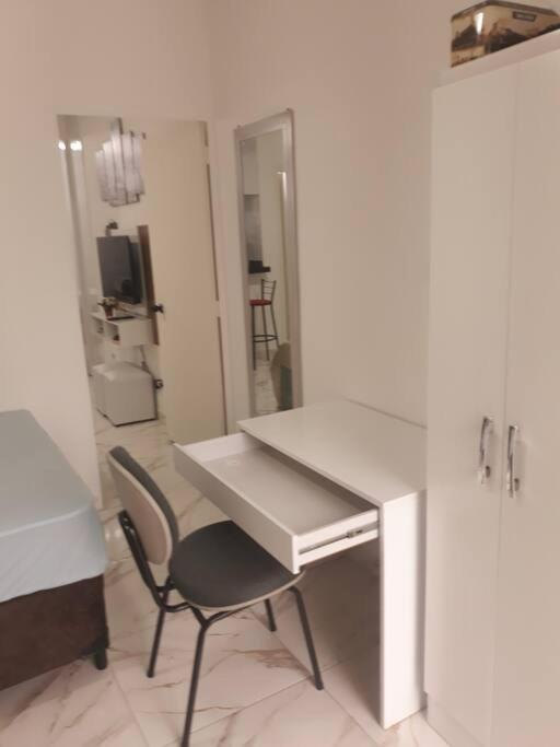 Apartamento Ap Mobiliado Em Edificio Redondo Centro São Paulo