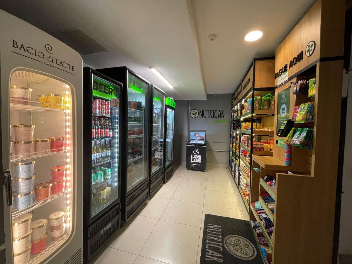 Com Wi-fi E Sofa-cama Proximo Do Metro Apartamento São Paulo