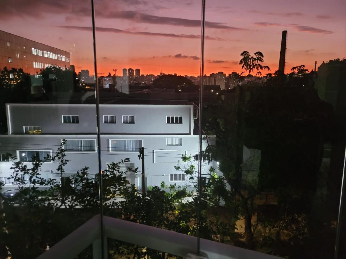 Apartamento Lindo Loft, Piscina, Estacionamento, Academia, Ar Condicionado, Wi-fi
