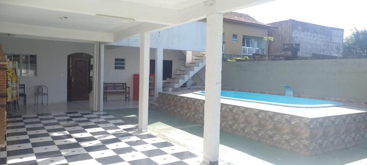 Otima Casa Com Piscina Em Praia Grande Casa de férias *