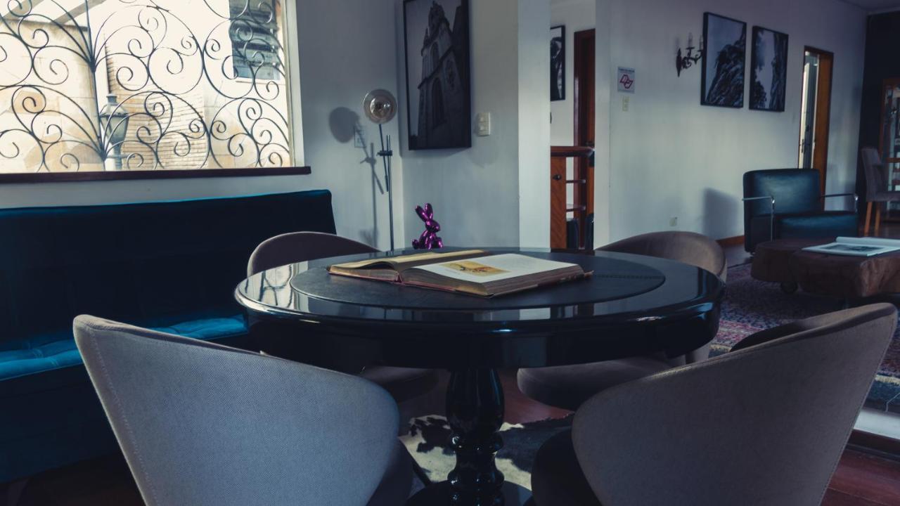 Acomodação com café da manhã  Urbanature Filme & Arte - Comfort Brooklin São Paulo