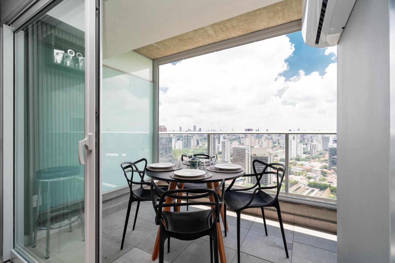 Apartment River One 2303 - Luxury *