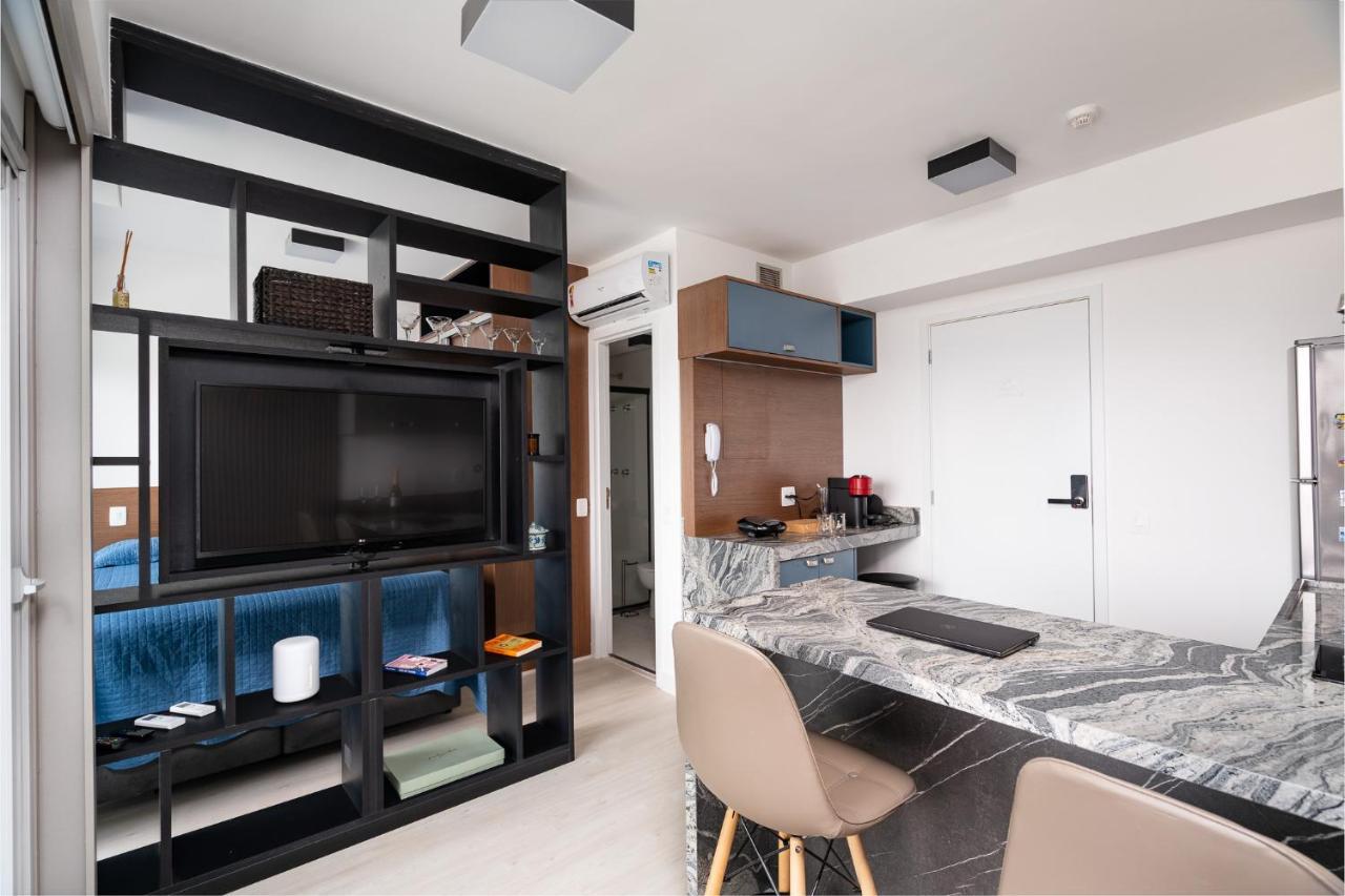 Apartment River One 2303 - Luxury *
