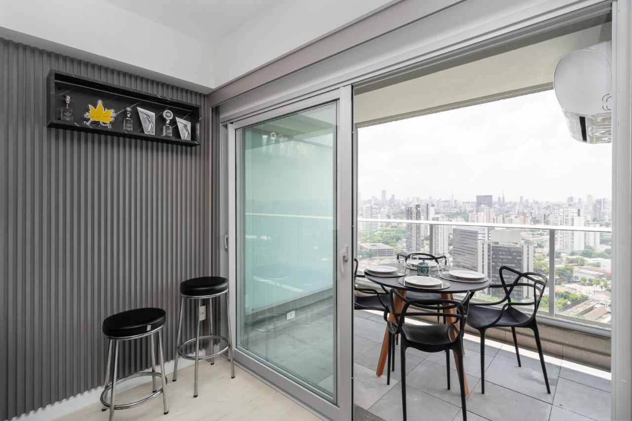 River One 2303 - Luxury Apartment *