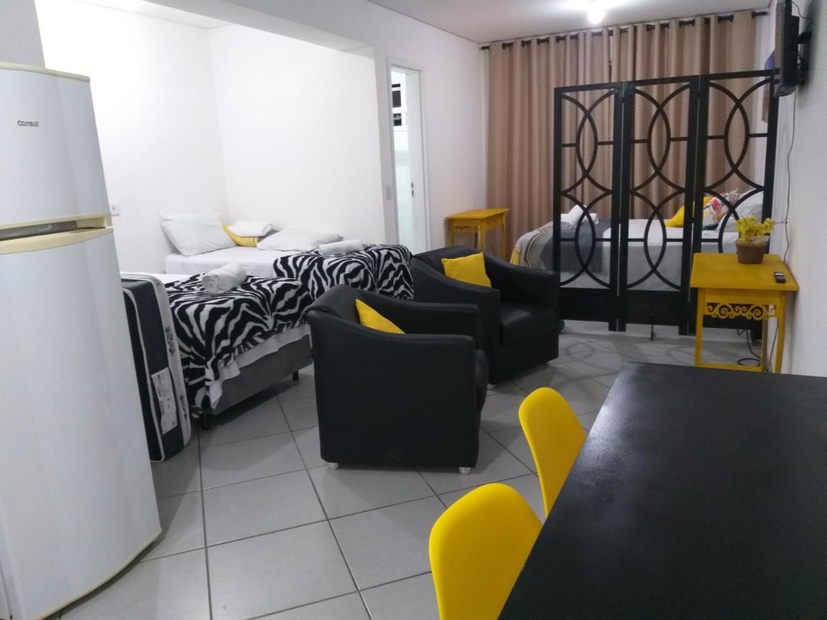 No Centro De Apartment