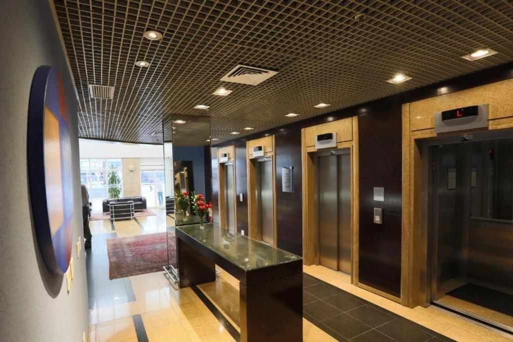 Get A Flat 610 Transamerica Prime 100mts Paulista Apartment