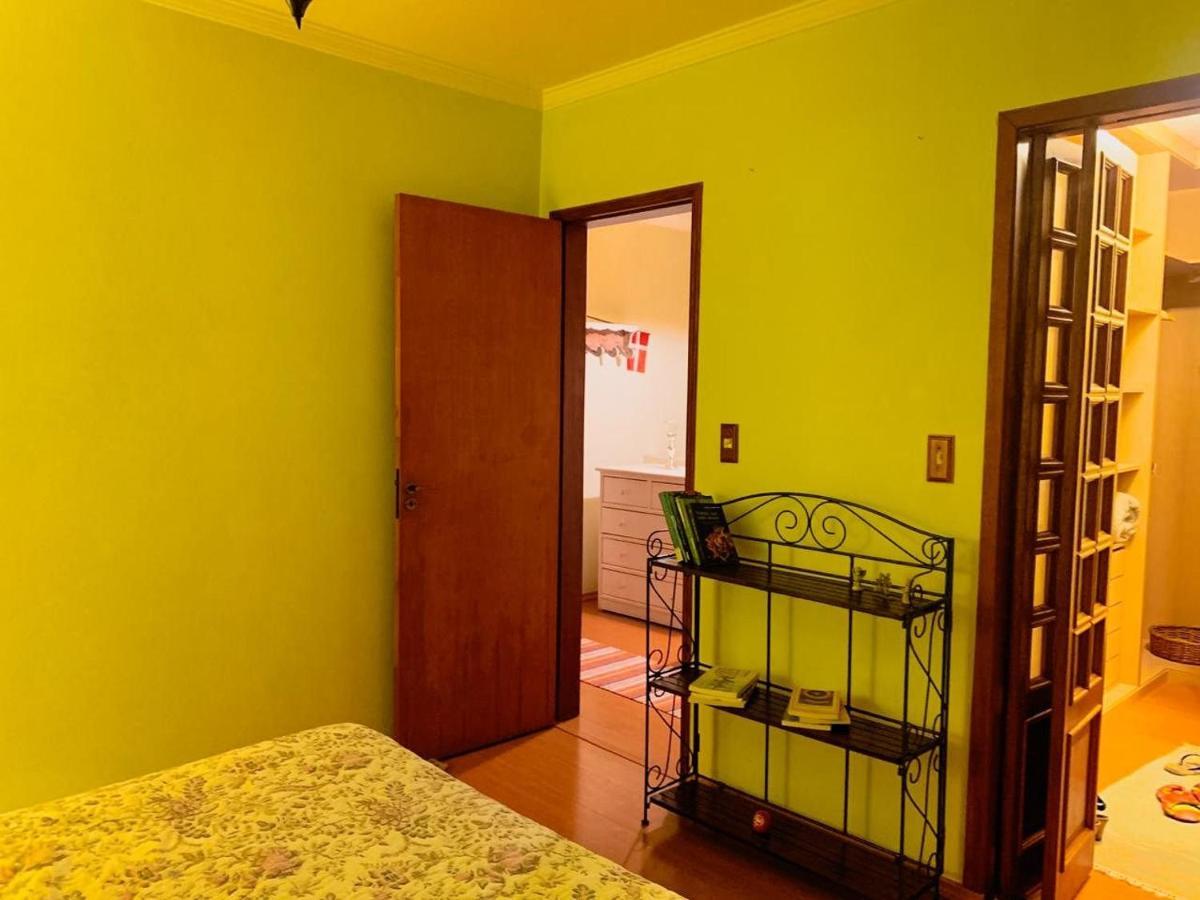 Espaco Gourmet E Home-office Na Granja Casa de férias