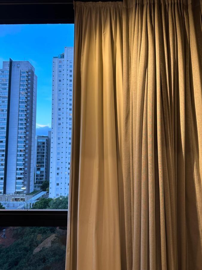 Apartamento Moderno Com Piscina Proximo A Faria Lima & Congonhas São Paulo