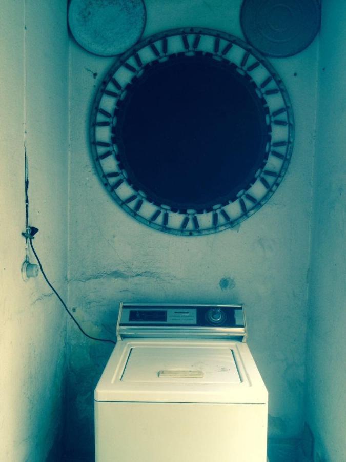 Quarto Em Casa Atelie Com Sol No Quintal * Sao Paulo
