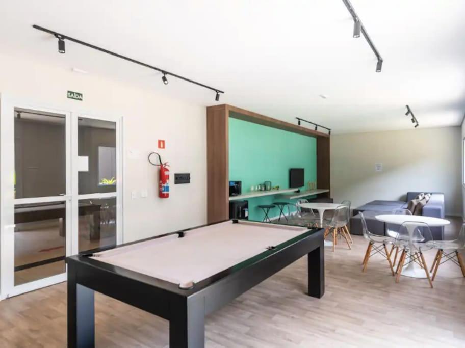 Studio Novo E Belissimo No Bras Com Piscina - 100mts Do Metro São Paulo