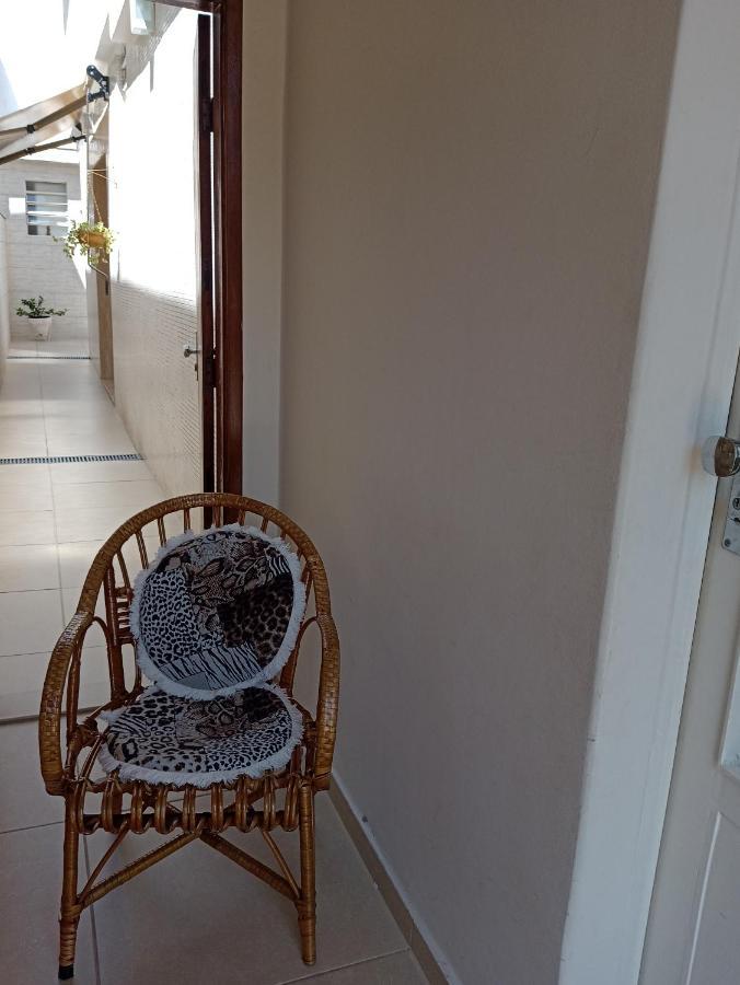 Casa de férias Sobrado A 250mts Do Metro Jd *