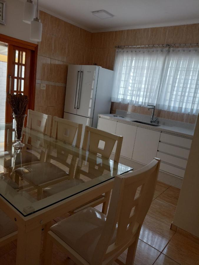 Casa de férias Sobrado A 250mts Do Metro Jd *