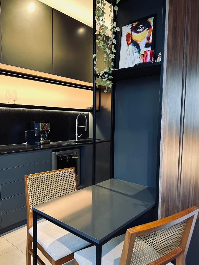 Moderno Com Piscina Proximo A Faria Lima & Congonhas Apartamento