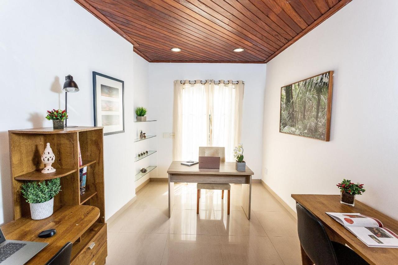 Linda Casa Na Lapa 4 Quartos, Piscina, Churrasqueira E Jardim Holiday home