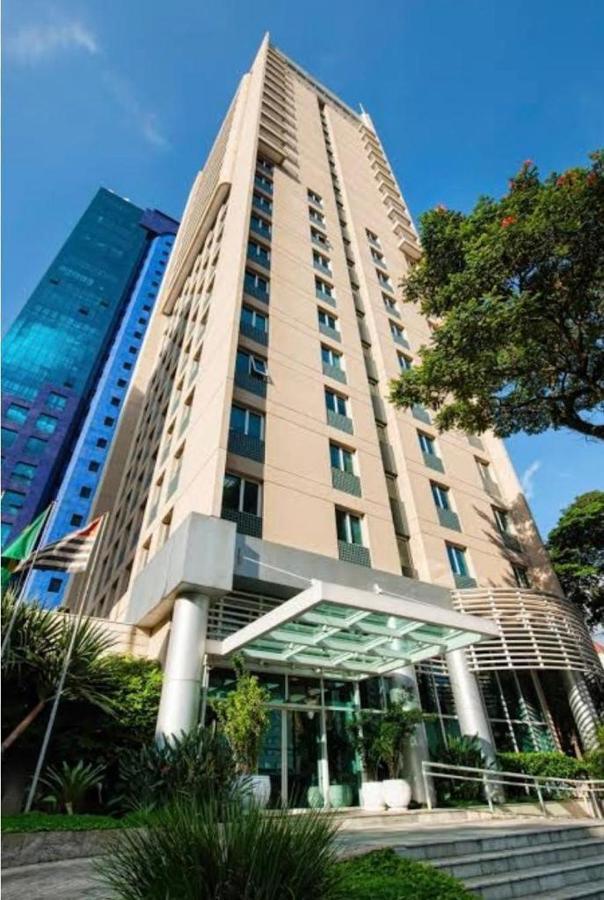 Hotel Flat Boutique Em Frente Ao Metro Moema São Paulo