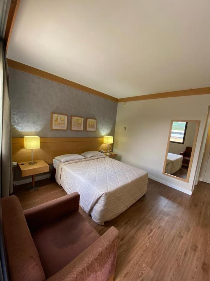 Living Faria Lima Apartment *