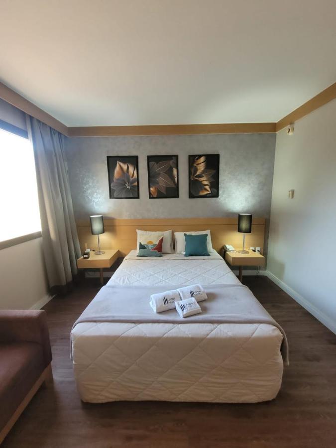 Living Faria Lima Apartment *