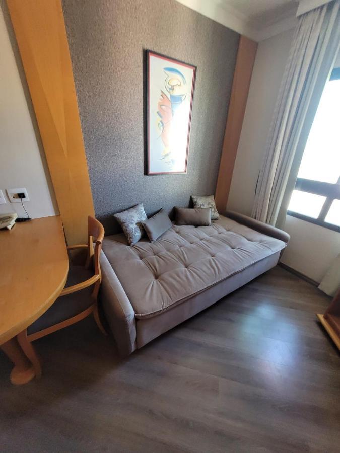 Studio Living Pinheiros * Sao Paulo