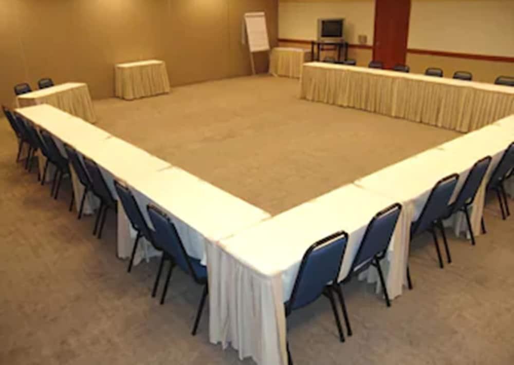 Travel Ibirapuera Hotel 3*