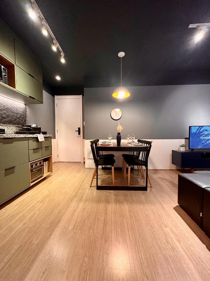 Apartamento Ape No Bras Prox. Metro!