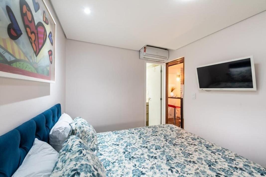 Apartment Aconchegante Em Pinheiros Com Garagem Na Faria Lima *