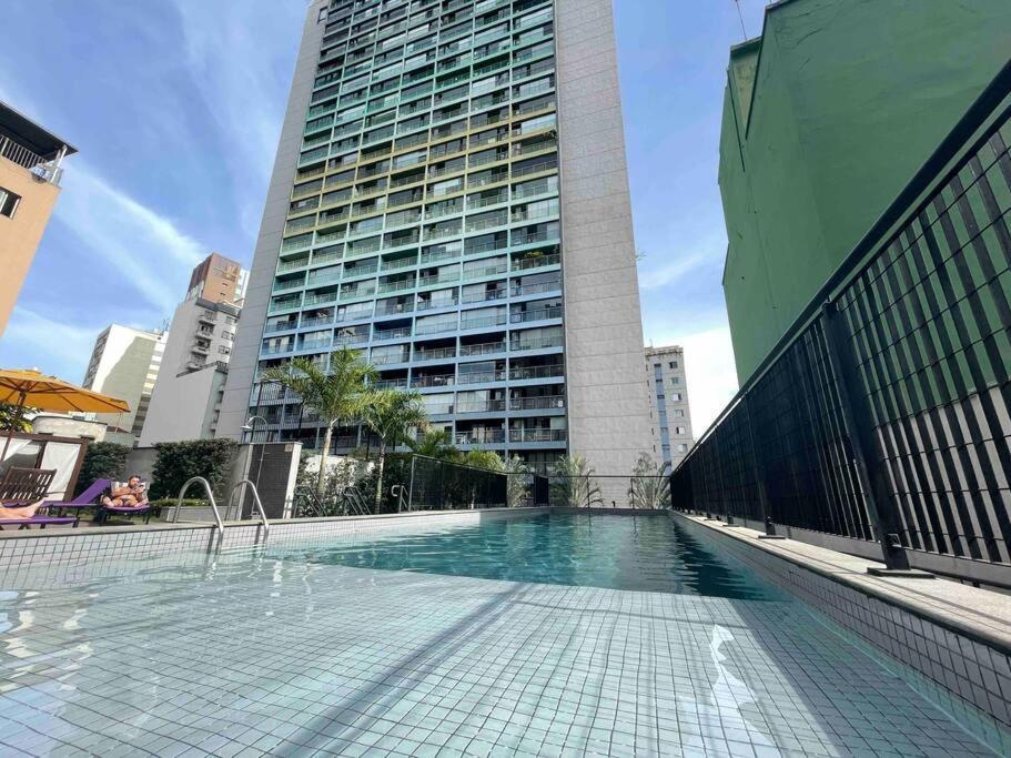Apartment Large 1 Bedroom 2 Balconies And A Work Space Sao Paulo