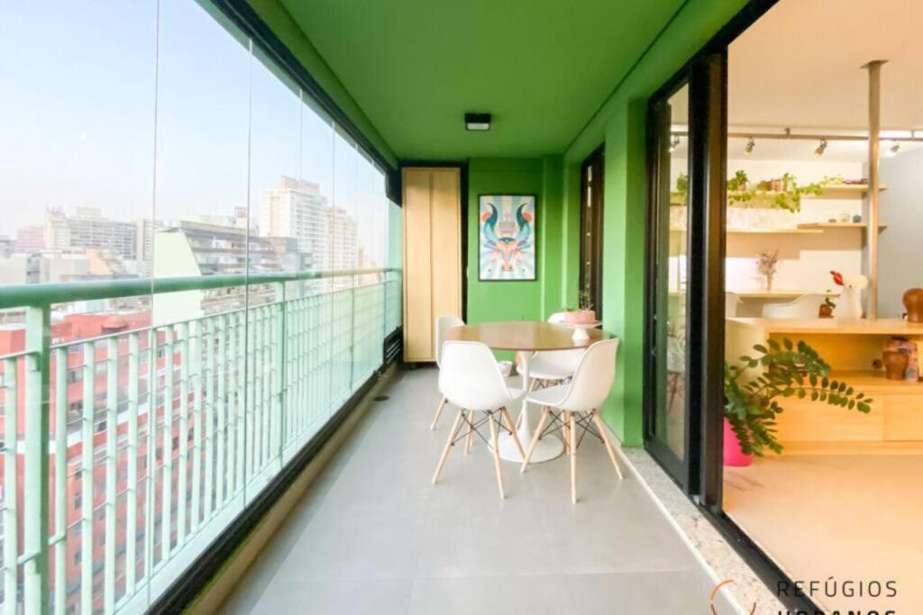 Large 1 Bedroom 2 Balconies And A Work Space * Sao Paulo