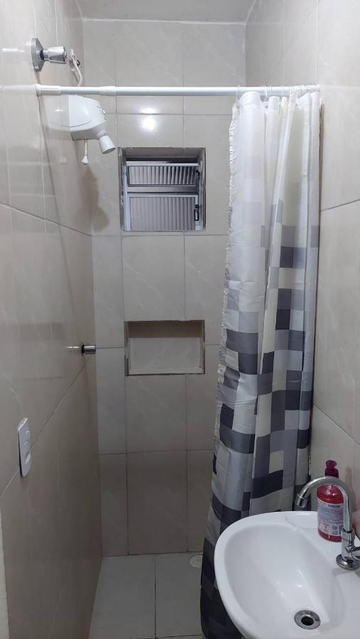 London Proximo Ao Metro Apartamento *