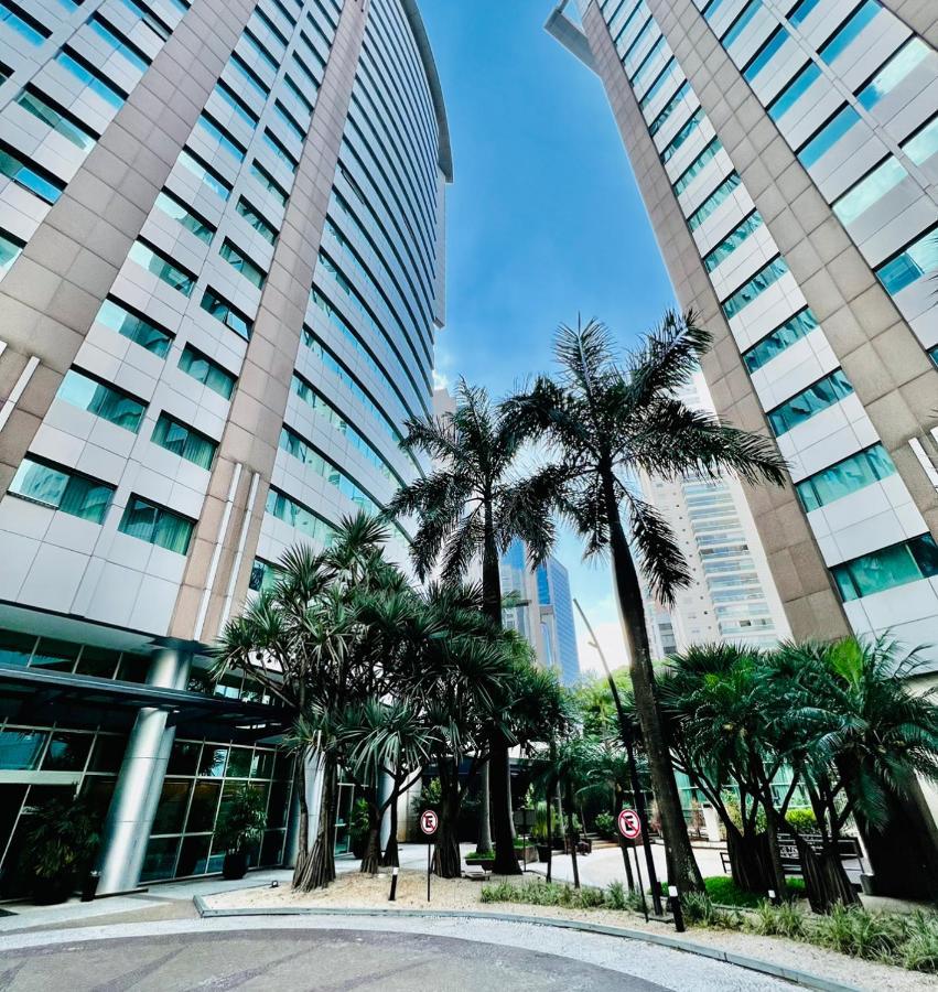 Vila Olimpia Suites Inside Radisson Apartment