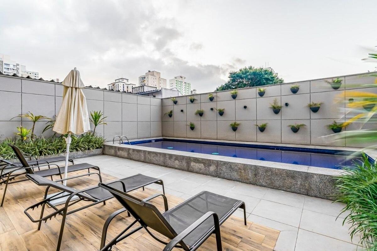 Lindo Ape Na Da Saude Proximo Ao Metro! Apartamento