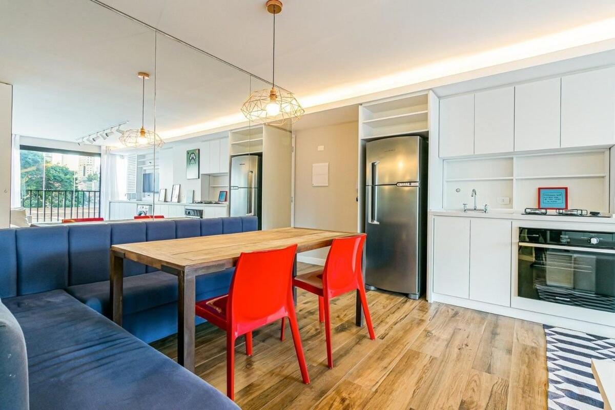 Lindo Ape Na Da Saude Proximo Ao Metro! Apartamento *