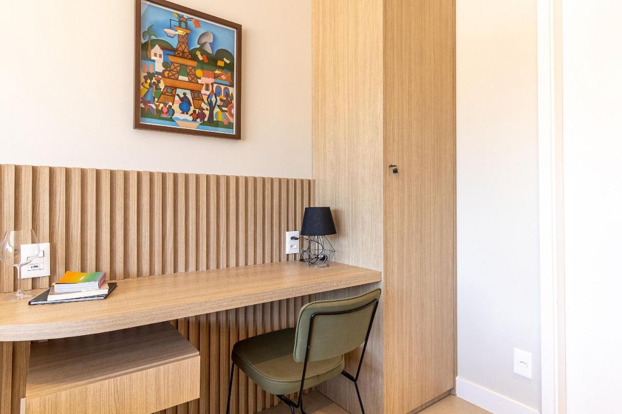 Pop Grafite Apartment