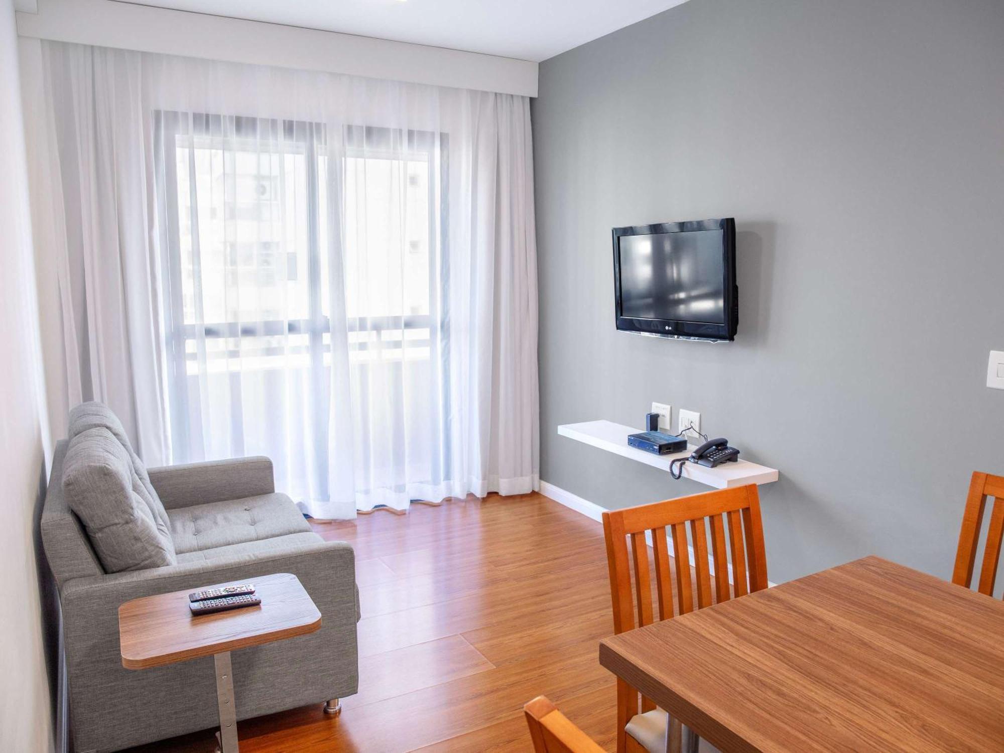 Mercure Berrini Aparthotel 4*