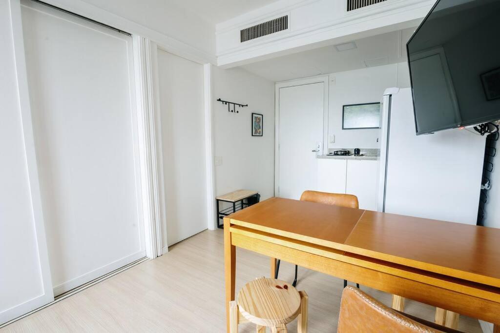 Apartment Flat 2409 - 2409 •le Premier Jd. Paulista