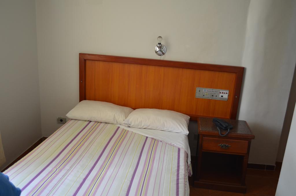 Hotel Reinales Plaza