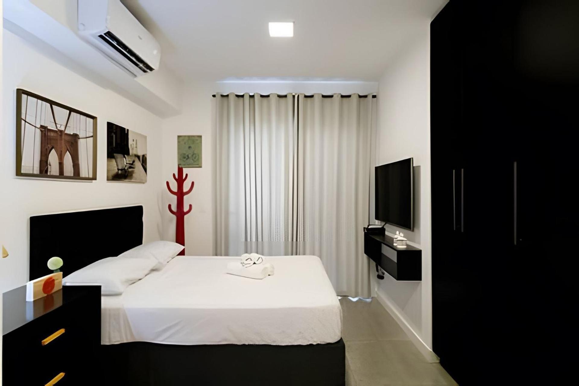 Lindo Ape No Coracao Da Madalena! 5 Minutos Do Metro! Apartamento São Paulo