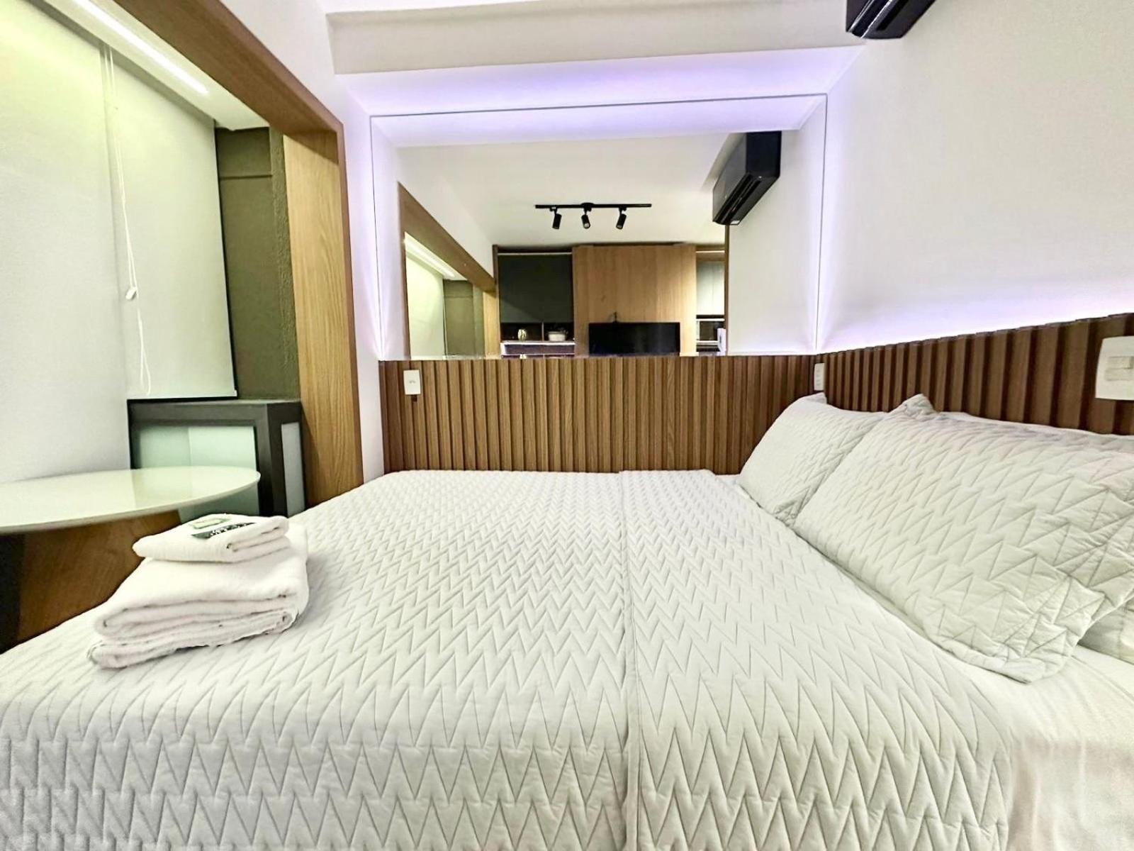 Ap Novo Luxo Na Localizacao De Sp 1702 São Paulo