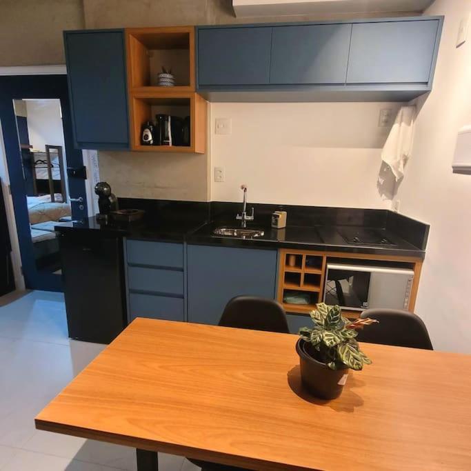 Novo Otima Localizacao Com Academia. Apartamento *