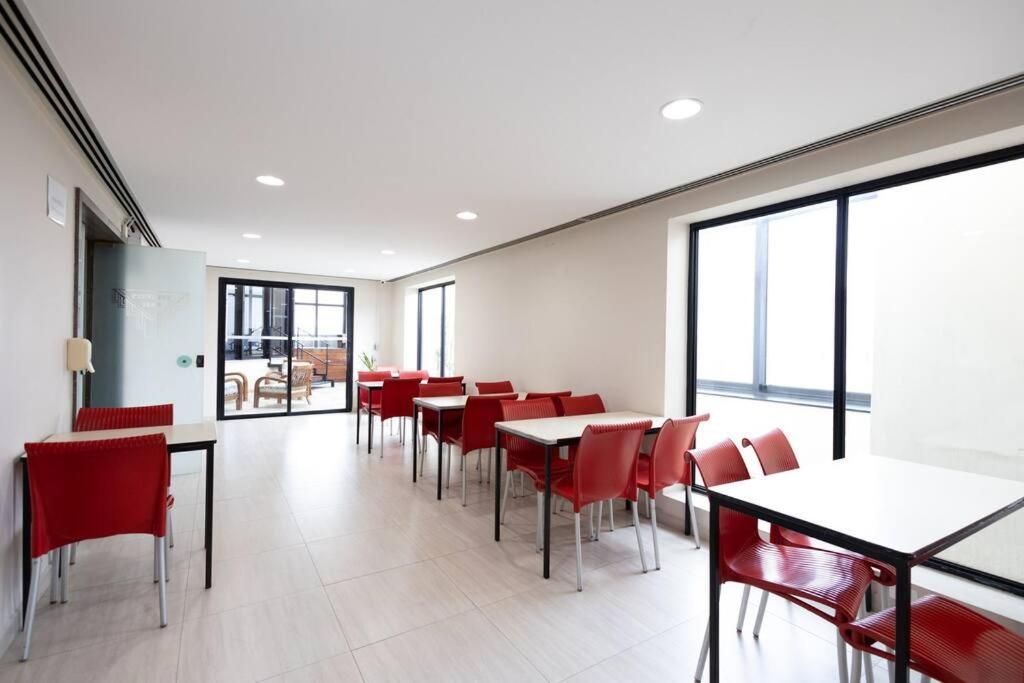 Flat 2409 - 2409 •le Premier Jd. Paulista Sao Paulo