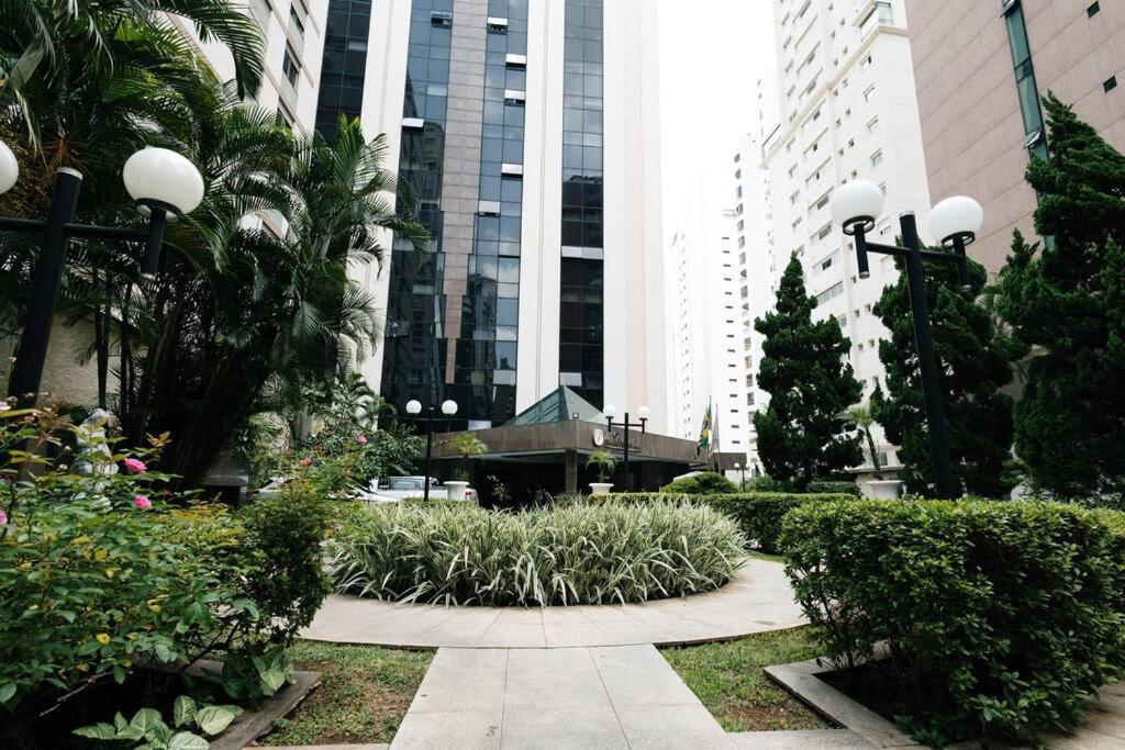 Flat 2409 - 2409 •le Premier Jd. Paulista Apartment