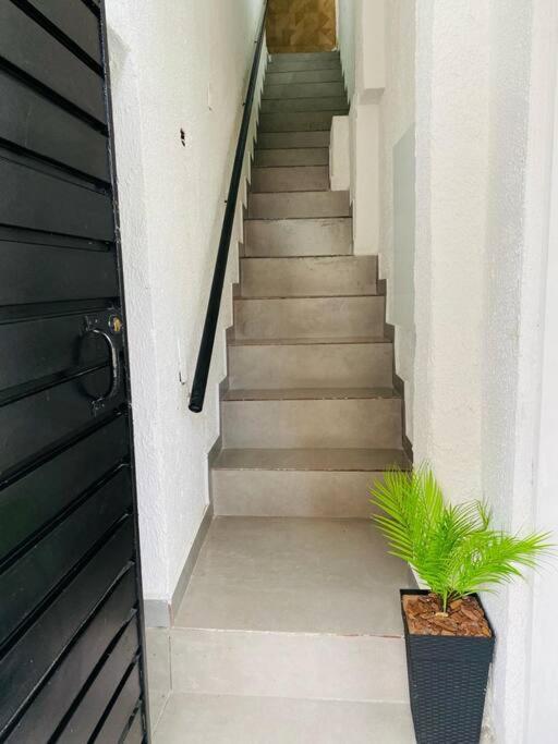 Mobiliado Em Zn Apartment