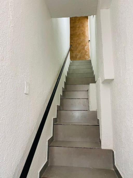 Mobiliado Em Zn Apartamento *