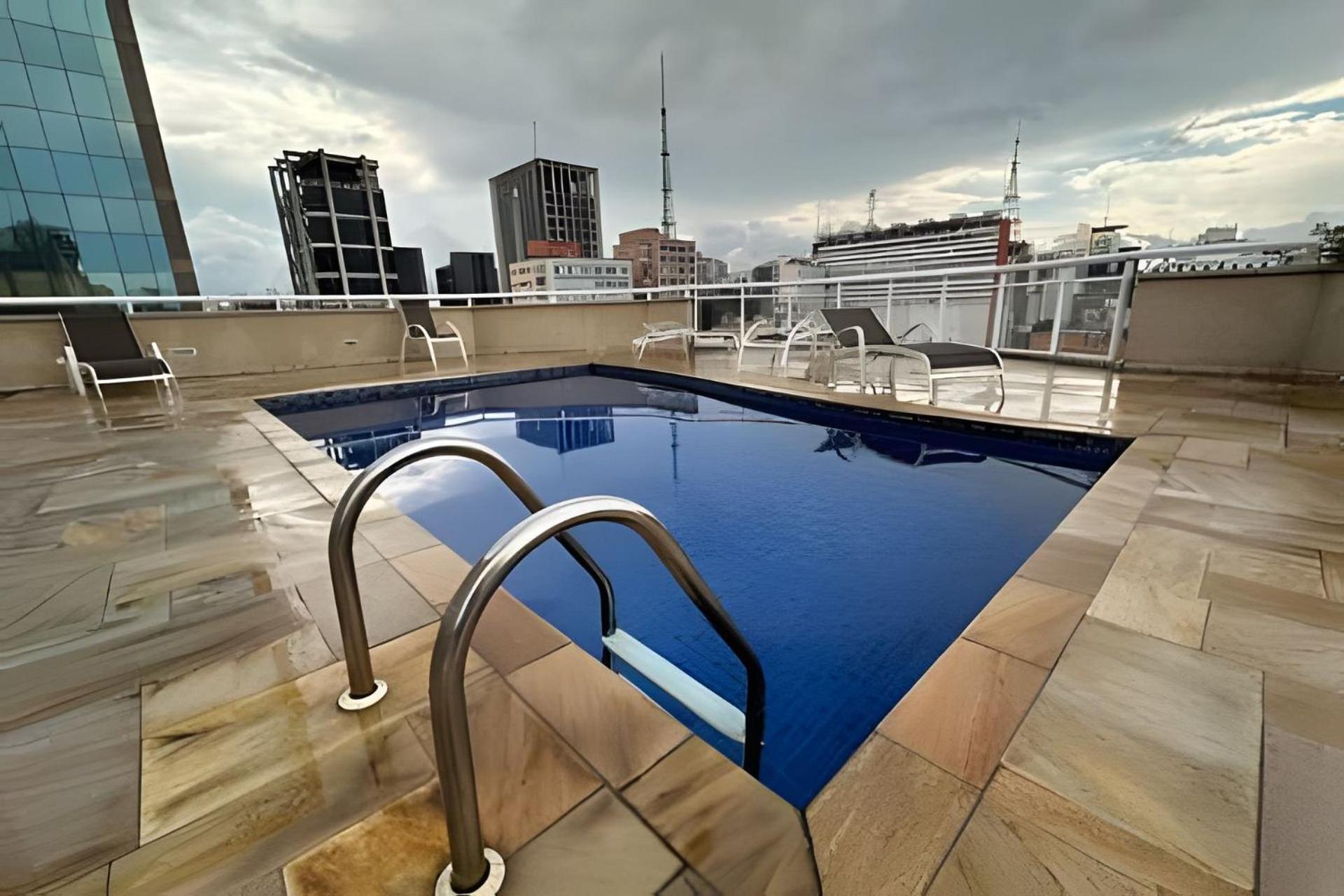 Paulista Cd 65 Apartamento